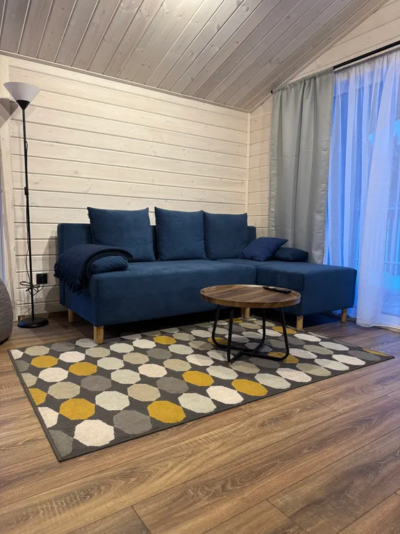 Коттедж Домик на поляне — Светлое