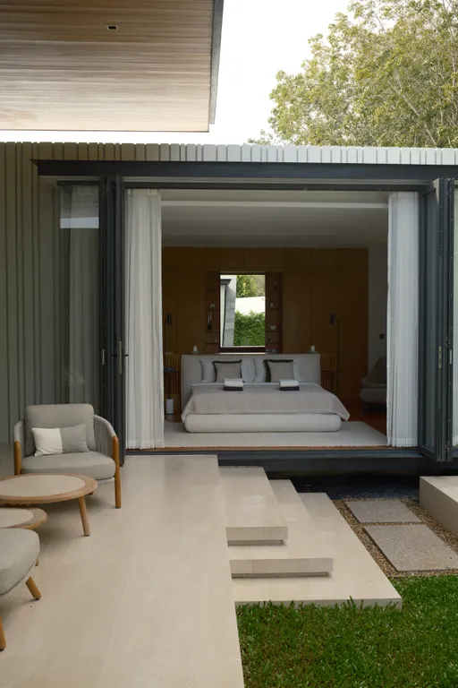 Коттедж 4-комнатный Дом — Пхукет