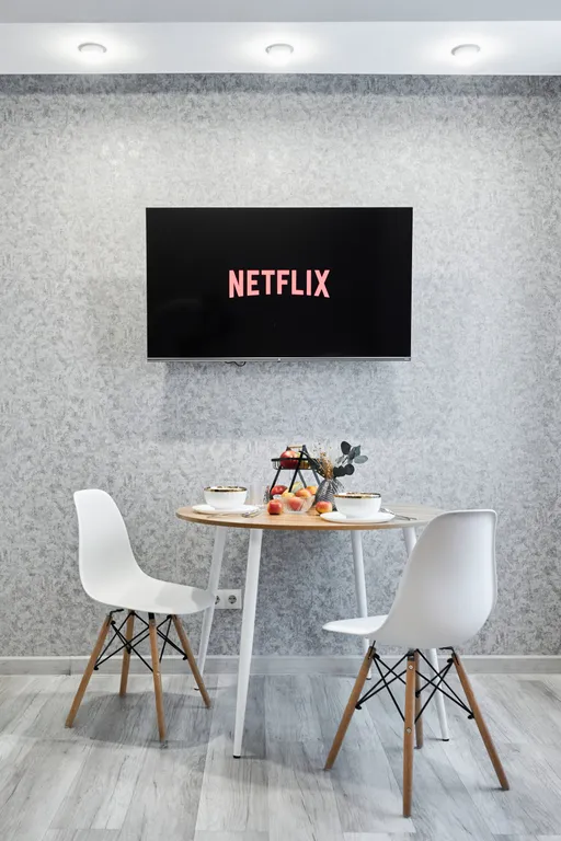 Студия в центре города, рядом парки, театры, учебные заведения