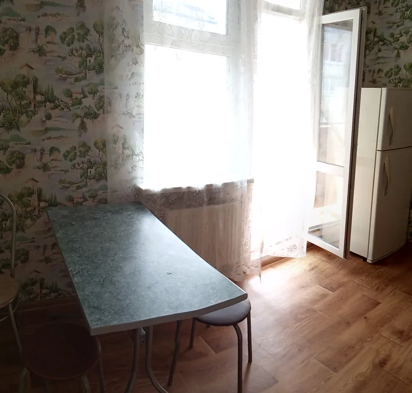 Просторная двушка в самом центре