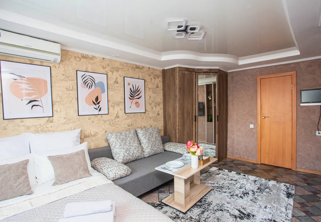 Уютная студия КГТ рядом с трц Лето