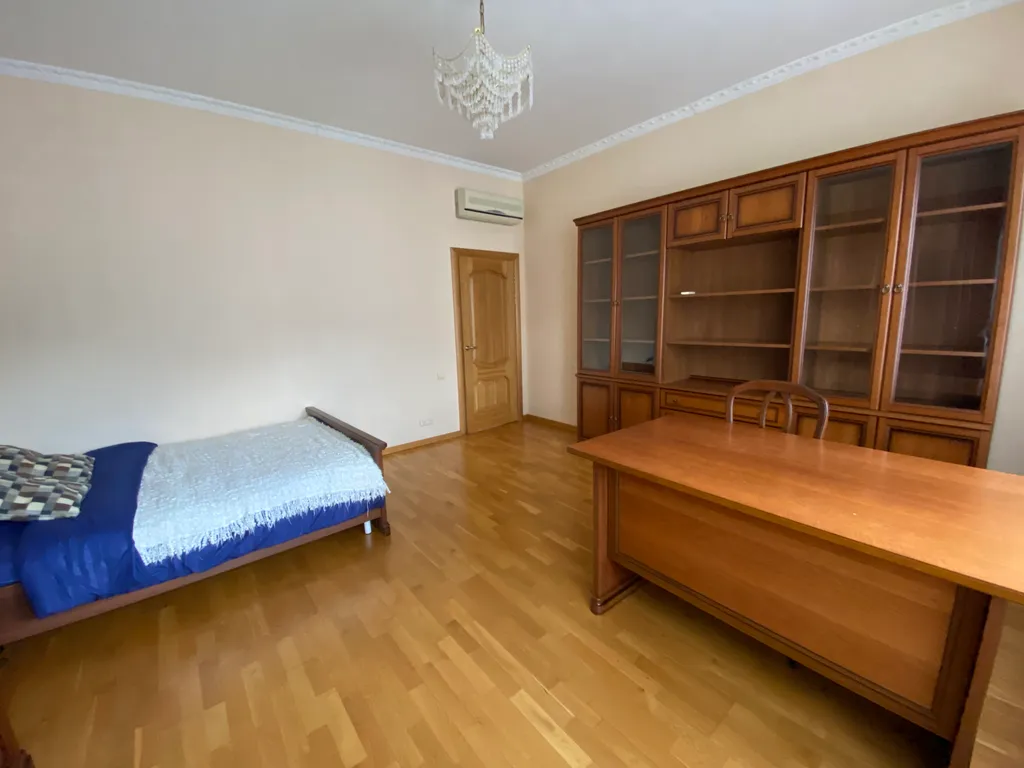 Просторная квартира в центре города для большой семьи