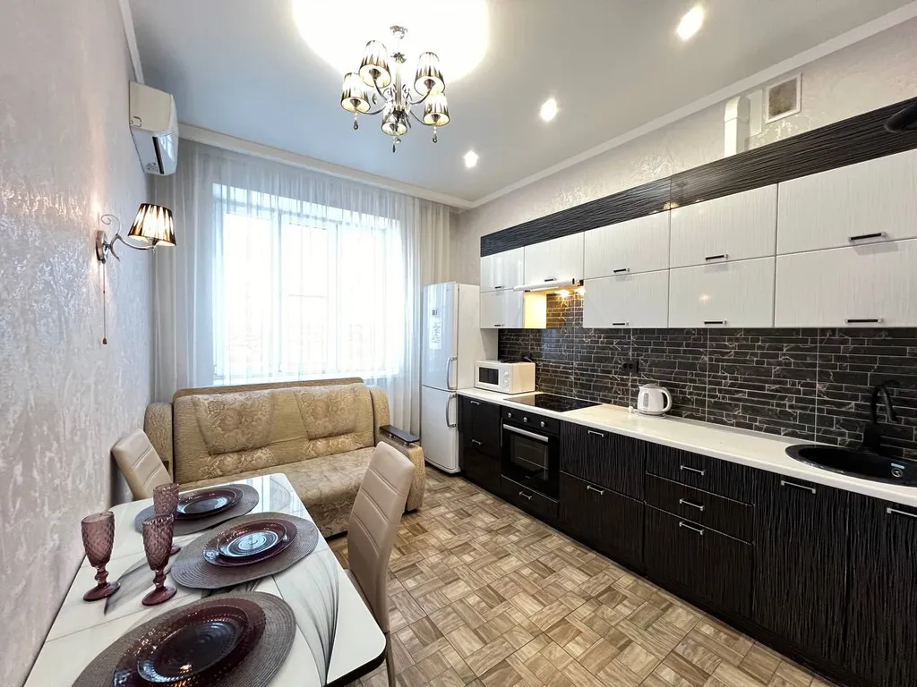 Двухкомнатная в центре в новом доме