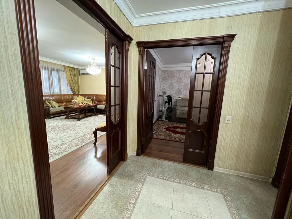 4-комнатная Квартира