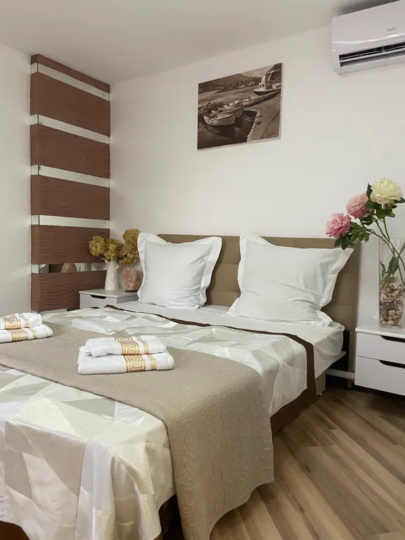 Коттедж Деревенский домик — аренда посуточно в Богучар