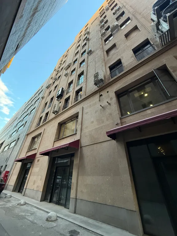 Дизайнерские апартаменты в центре города с 1-ой спальней