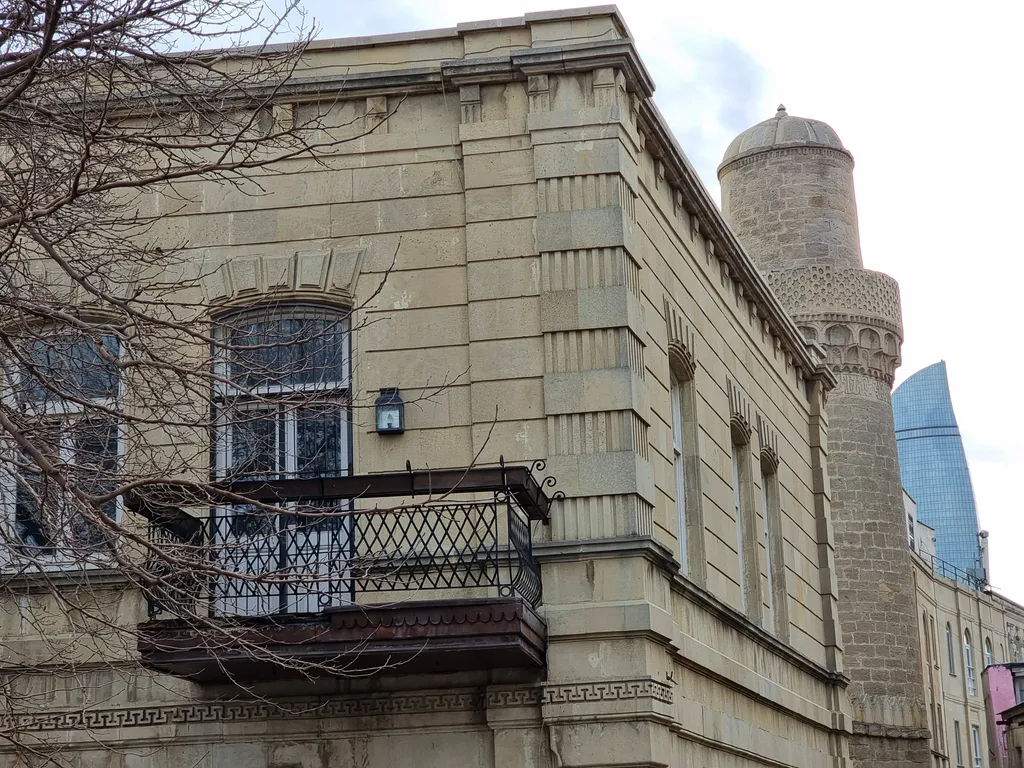 Квартира в Старом Городе — аренда посуточно в Баку