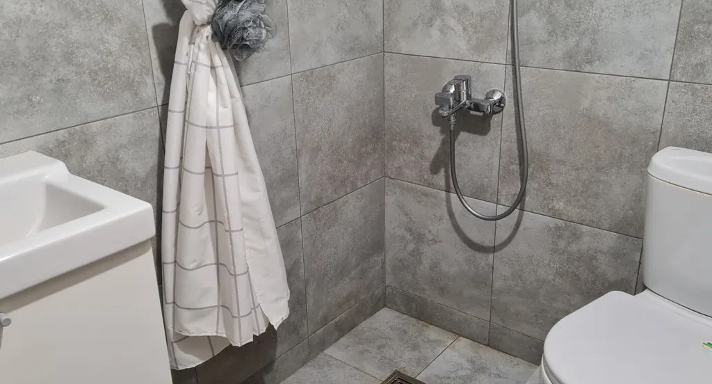 Домик у озера рядом с Москвой