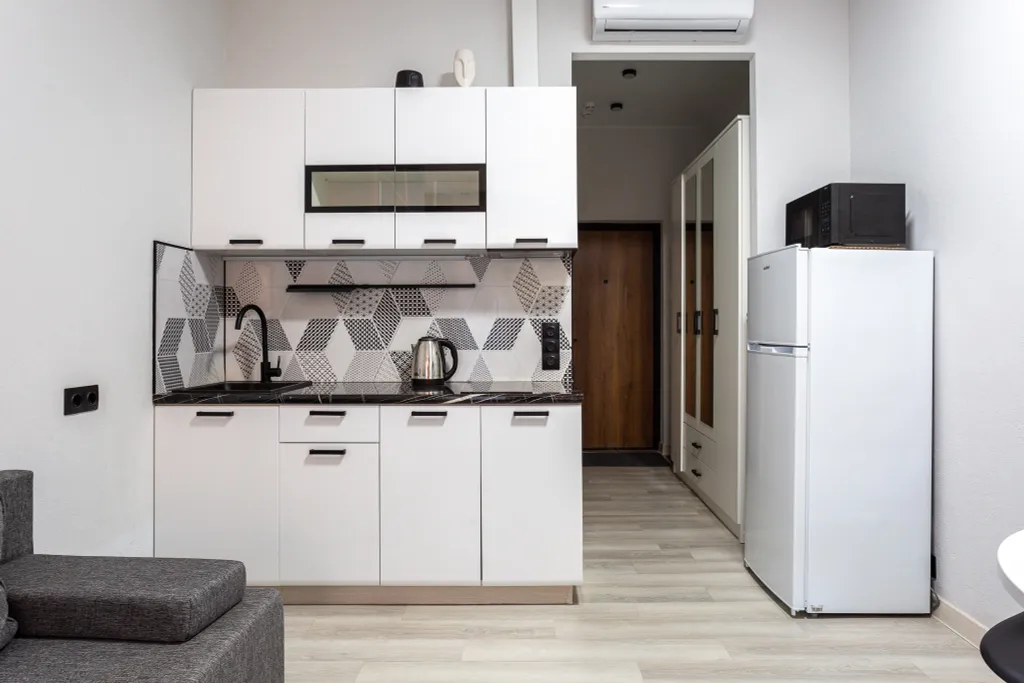 Студия Аллея 114 с балконом и видом на лесопарк