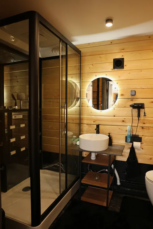 Уютный домик с чаном