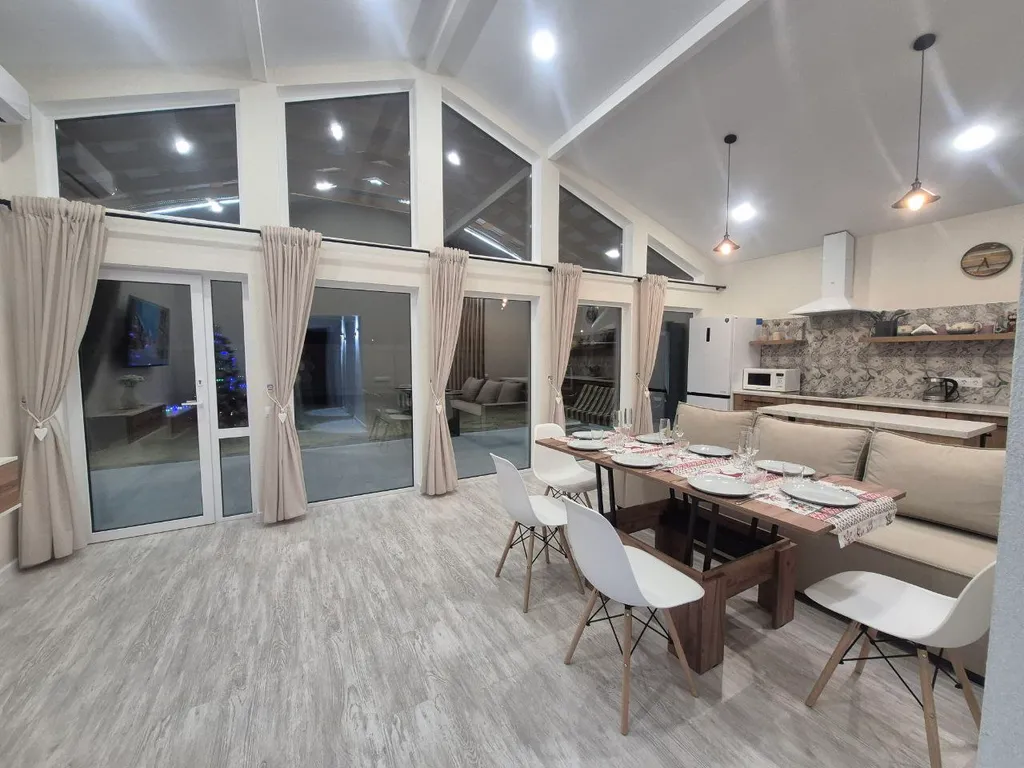 Дом с баней за Волгой