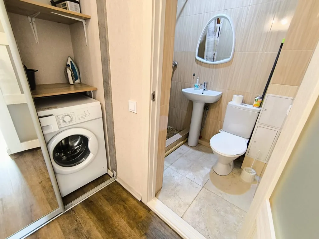 Квартира Квартира Новая видовая студия в 50 метрах до моря — Сочи