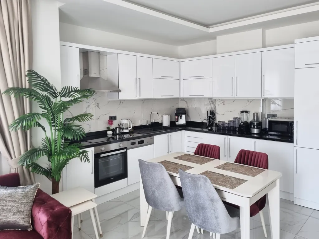 Роскошные апартаменты у пляжа Клеопатра