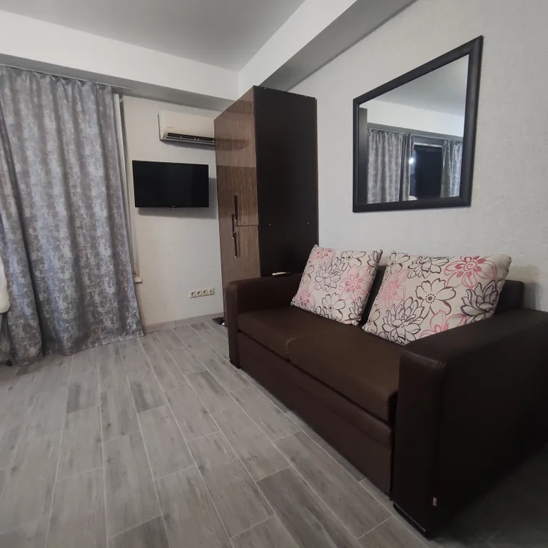 Студия возле моря