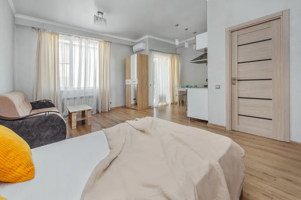 Квартира Уютные апартаменты у пляжа с подогреваемым бассейном — Сириус