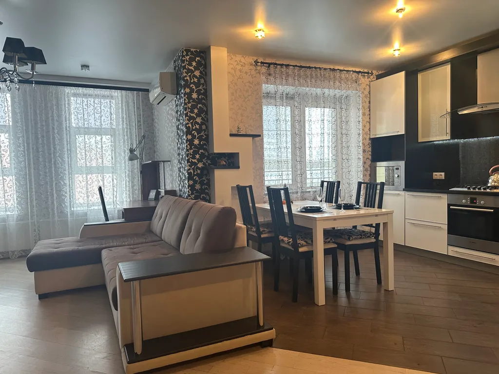 Просторная двухкомнатная квартира