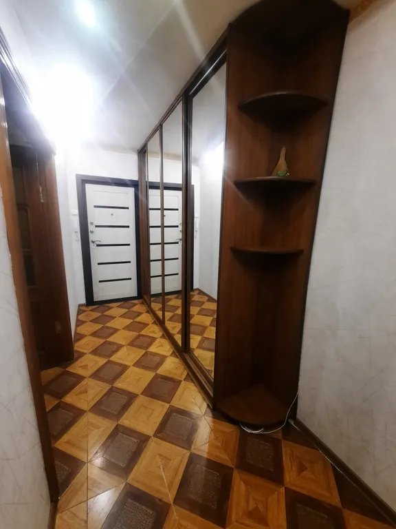 4х комнатная квартира в центре