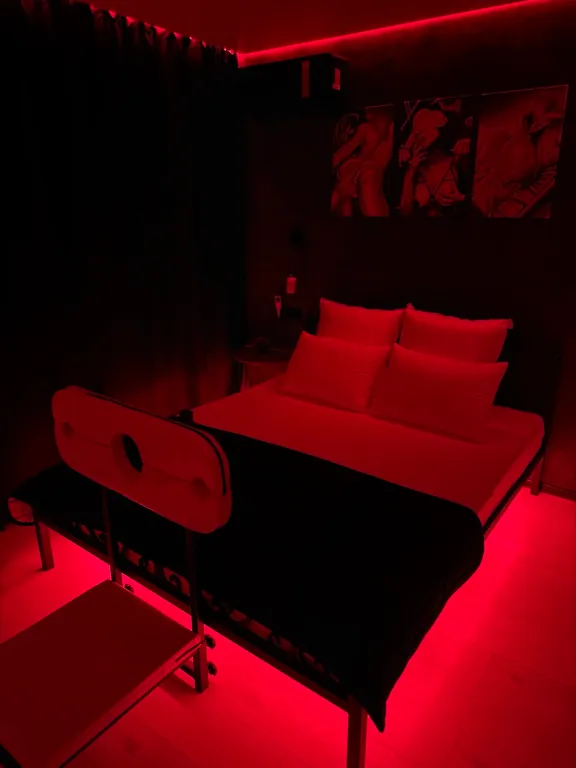 Тематическая квартира в интригующем стиле — аренда посуточно в Новокузнецк