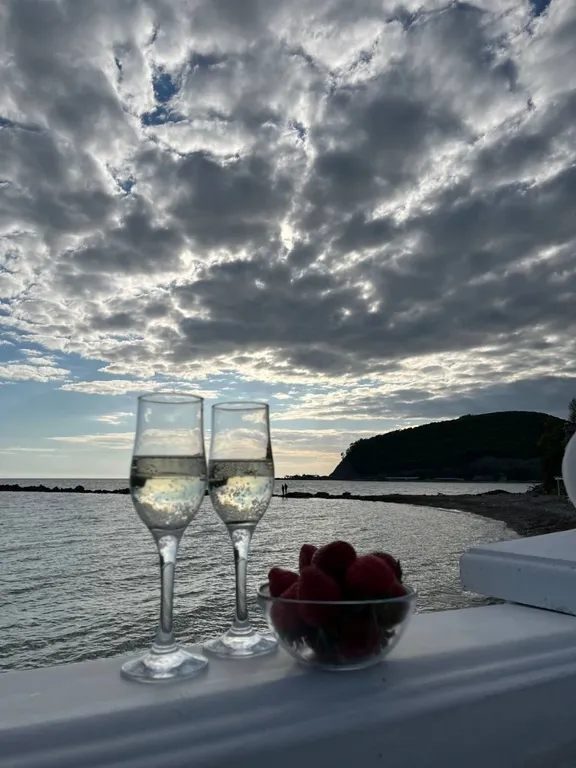 Номер с террасой и с видом на море