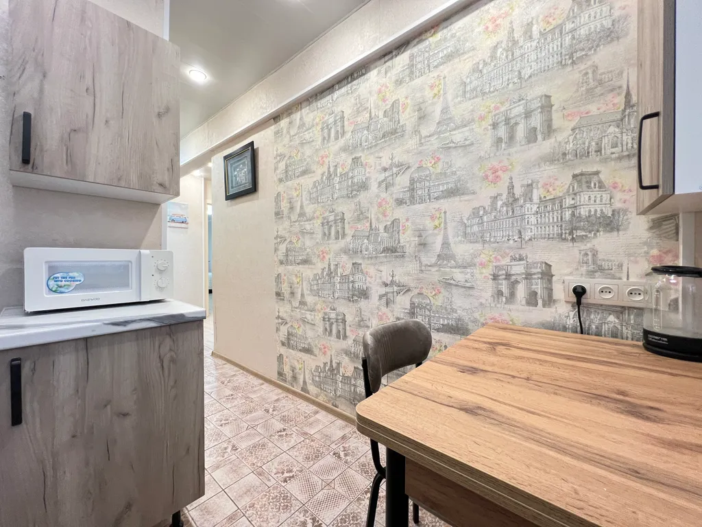 2-комнатная квартира у ЖД вокзала