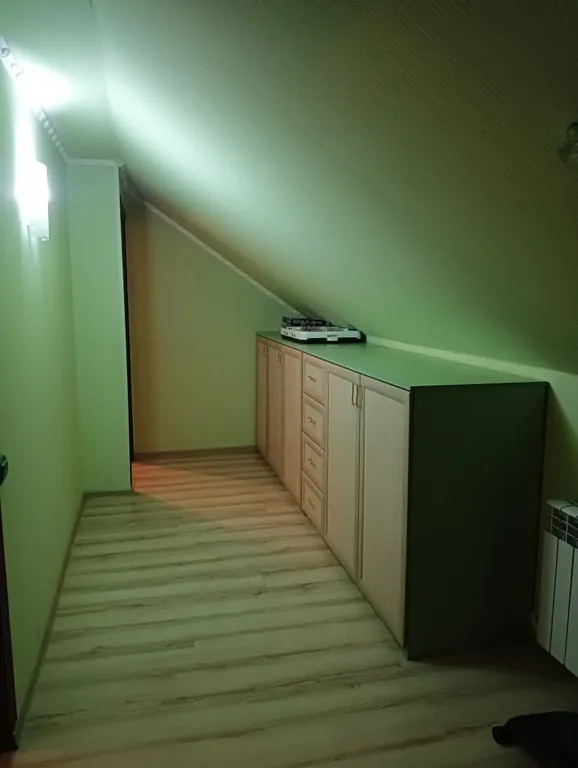 домик рядом с Троице-Гледнским монастырем На Родине Деда Мороза