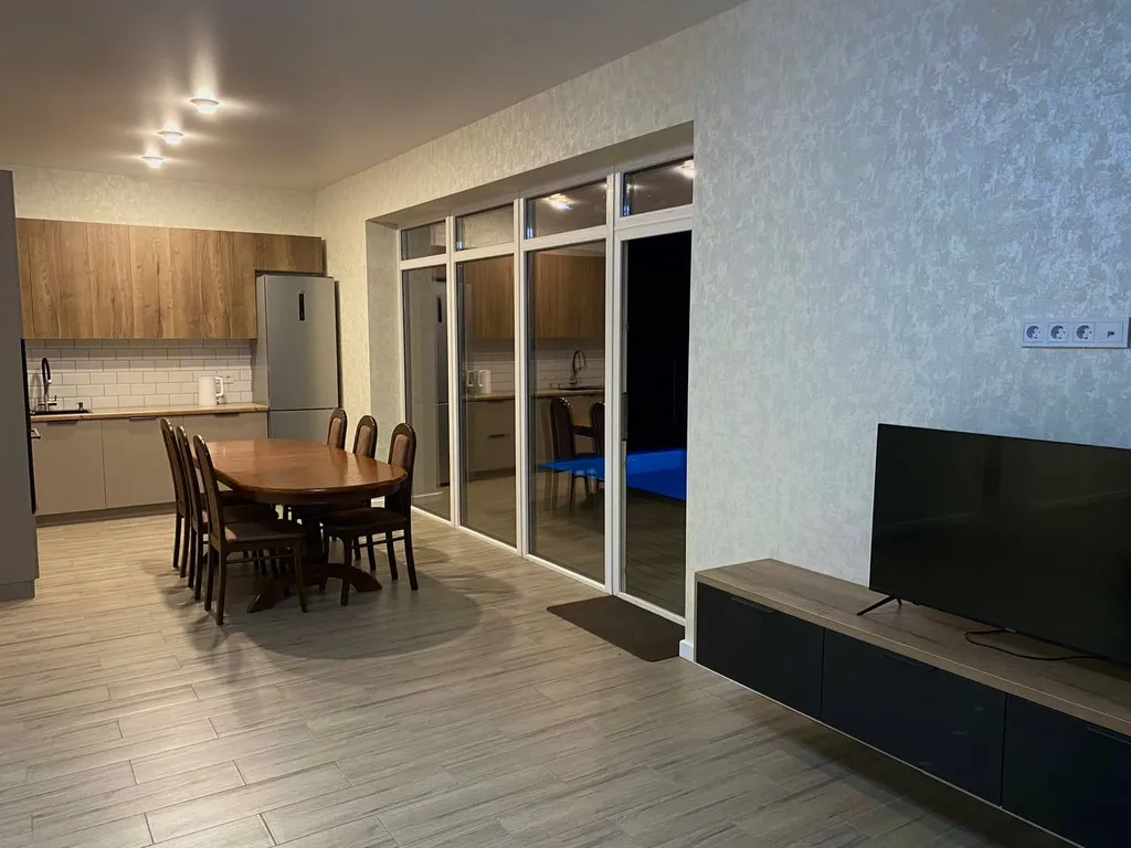 Уникальный дом с бассейном и баней