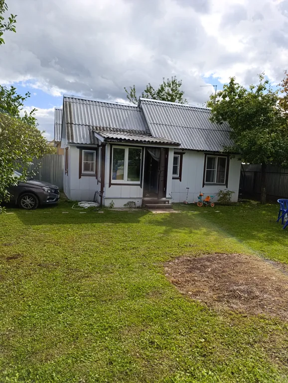 Дом около турбазы Хабарское, в Богородском районе