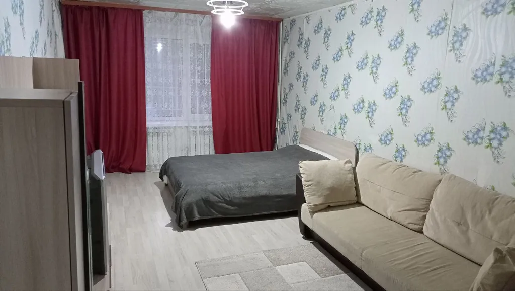 Просторная 3-комнатная квартира рядом с аквапарком и Ледовым Дворцом