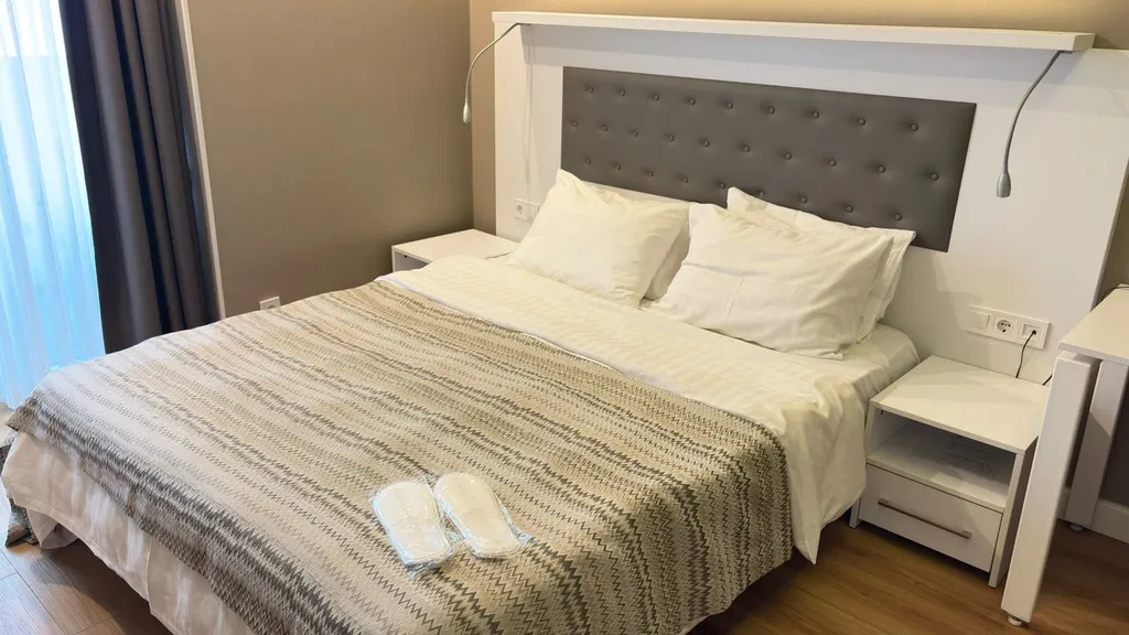 Современная квартира 1 bedroom в Alliance Palace