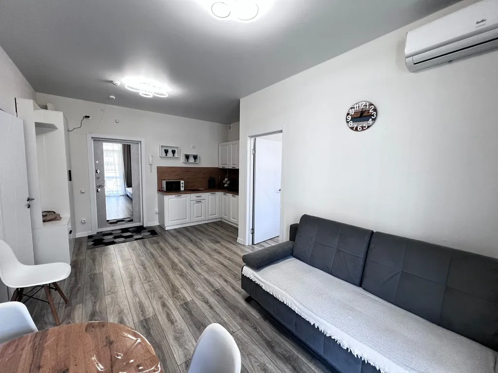 168 С бассейнами Евротри на 5 человек, 2 сан узла