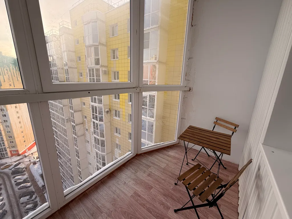 Уютная квартира с роскошной кроватью