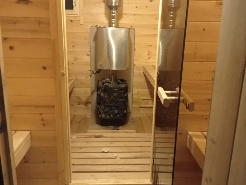 Дом на полуострове