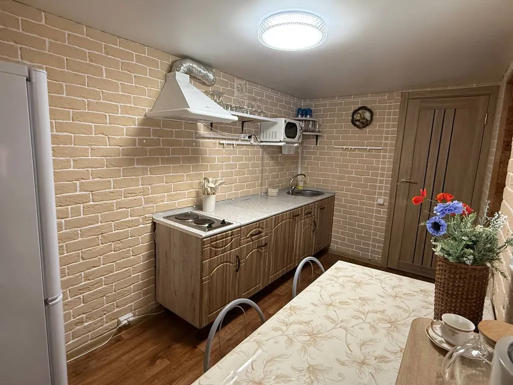 Уютный гостевой дом с закрытой территорией и видом на горы