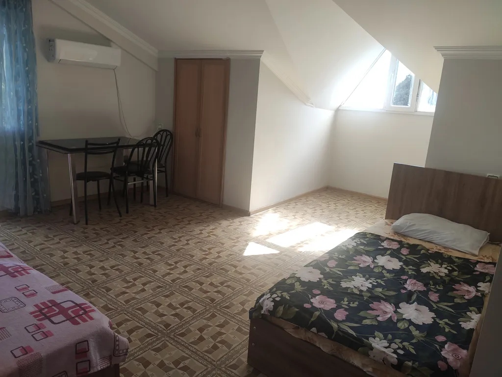 Уютная комната на берегу Черного моря в Батуми