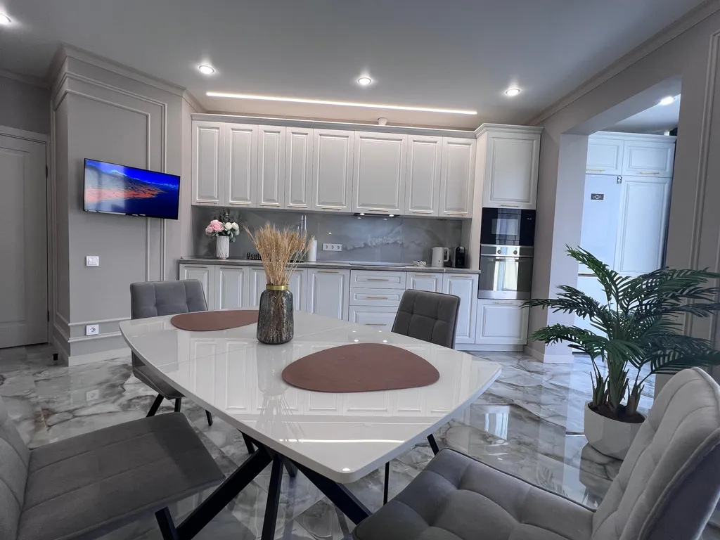 Королевский люкс в сердце города by Sutki26