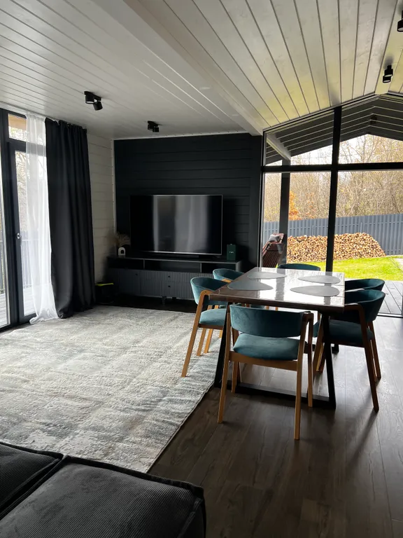 Дом на берегу пруда в Эко-местечке с банным чаном