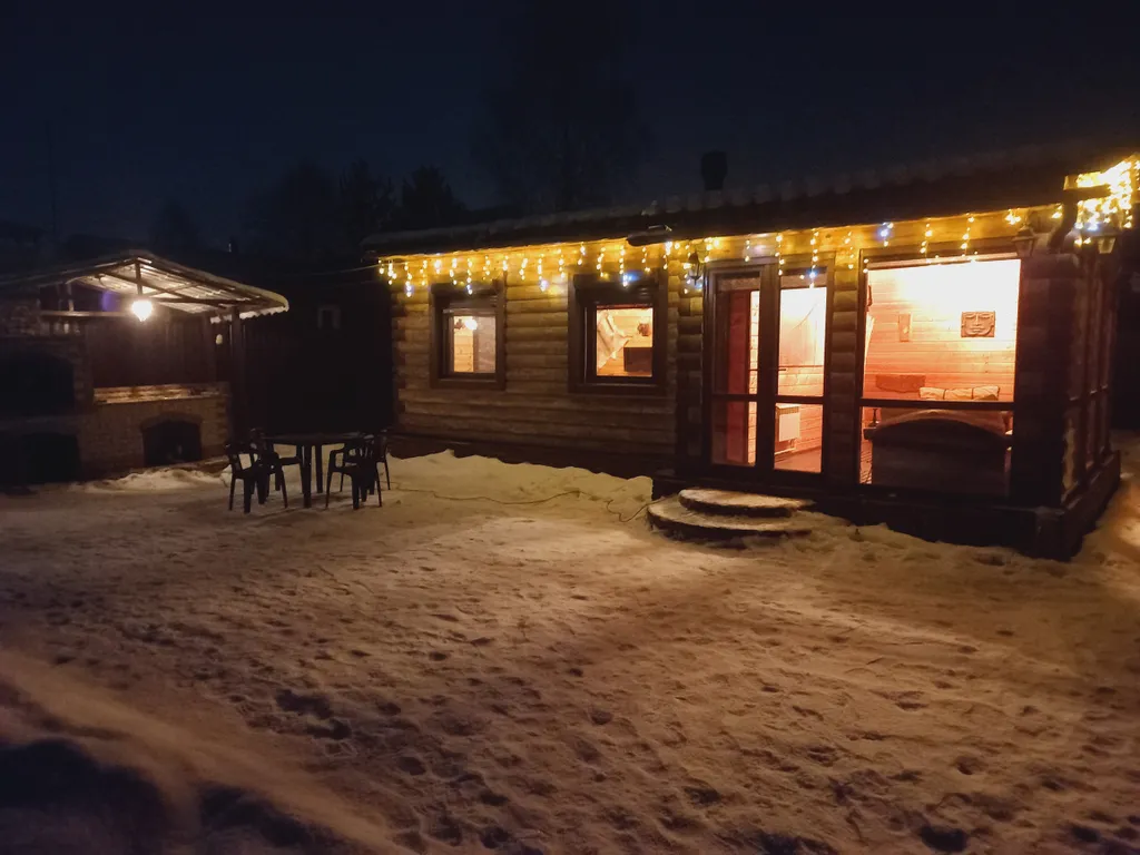 Дом шале с сауной и уличным бассейном