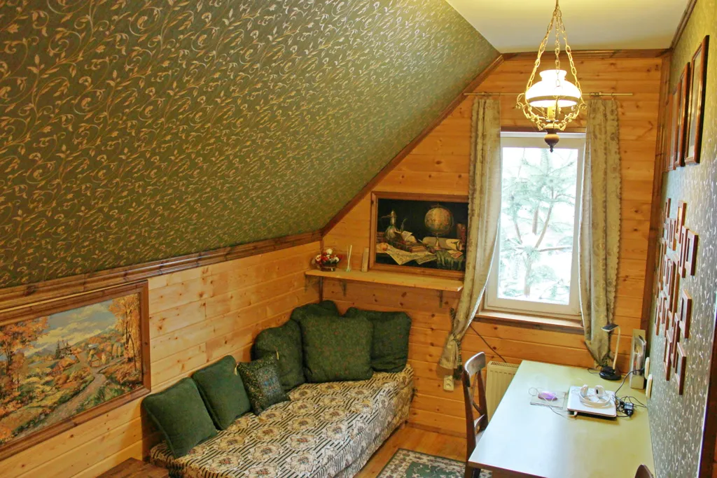 Дом и гостевой домик с баней