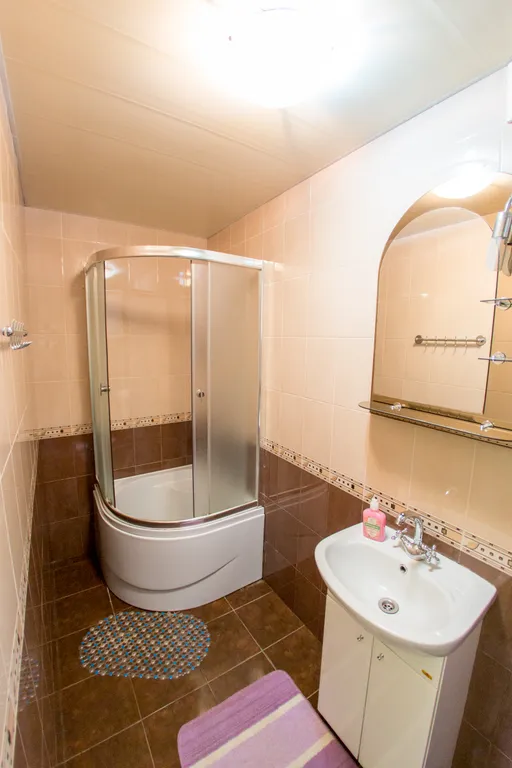 Уютные апартаменты с двориком в центре города