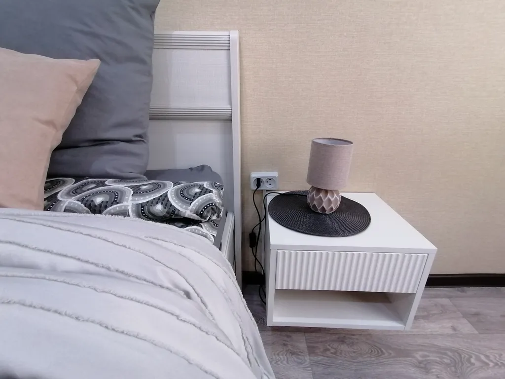 Уютная и тёплая квартира в центре города. Столовая расположена  в доме