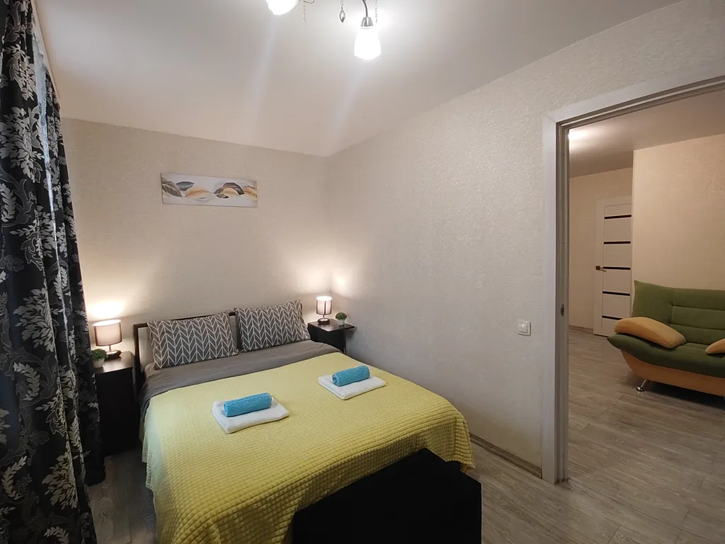 Двухкомнатная квартира в центре напротив Мурманск Молла