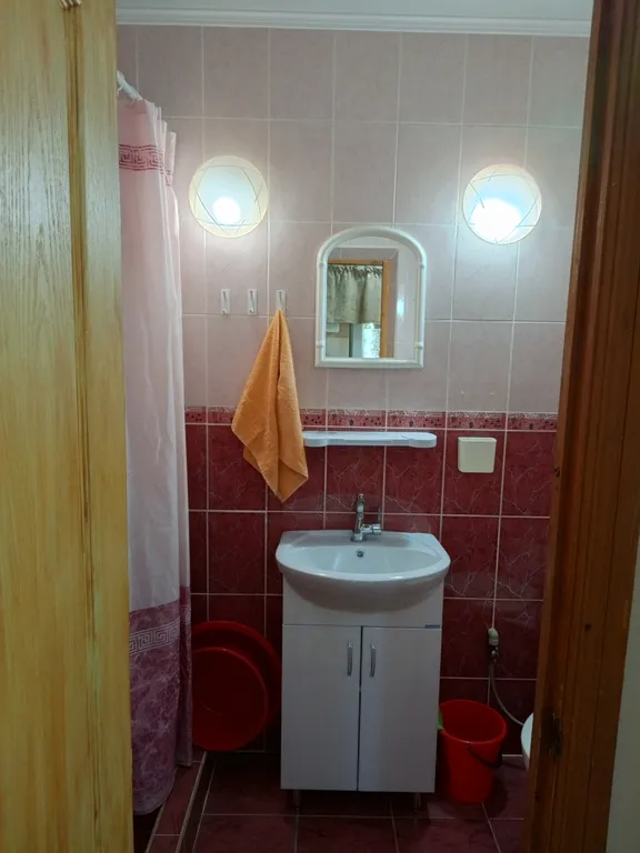 Уютный домик-студия с двориком у моря