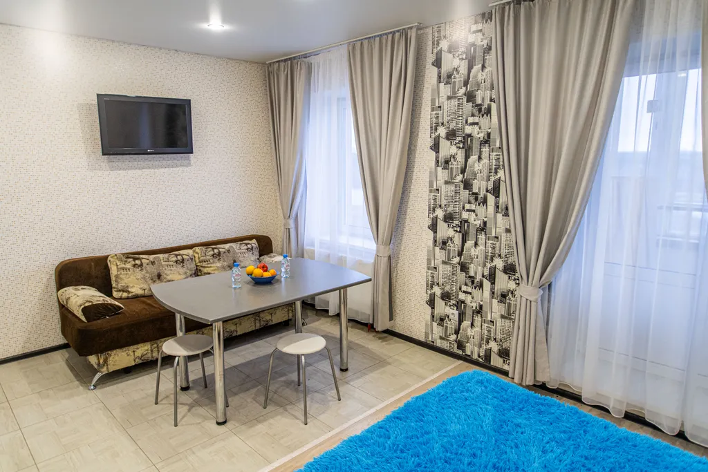 Современная студия в монолитном доме