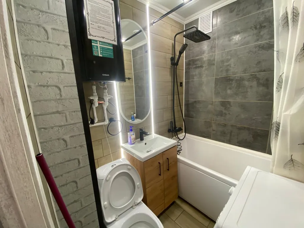 2-комнатная квартира с новым ремонтом