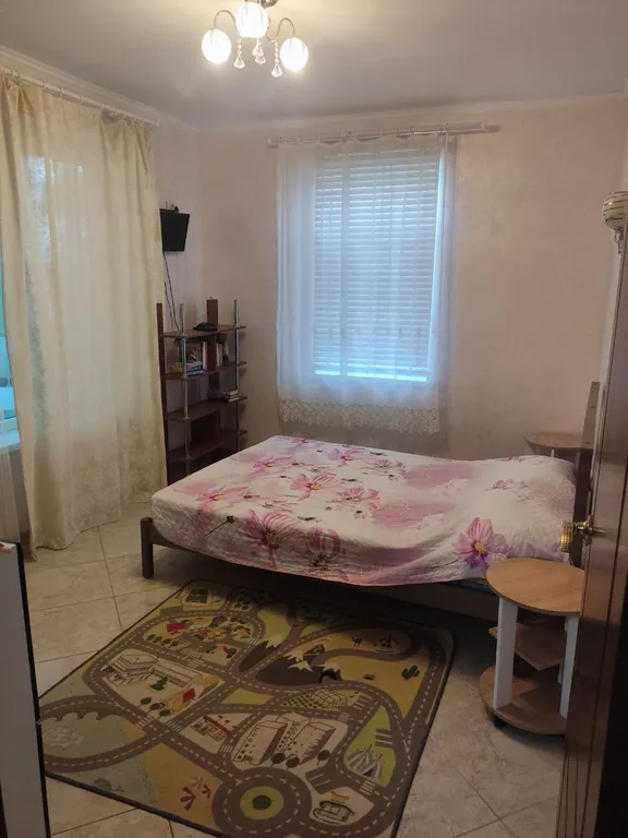 Коттедж 2-комнатный Дом — Новоотрадное