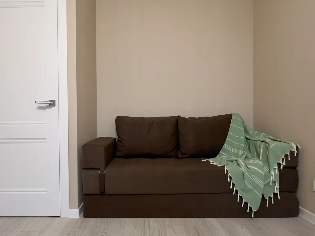 Стильная уютная однушка в 10 минутах от центра