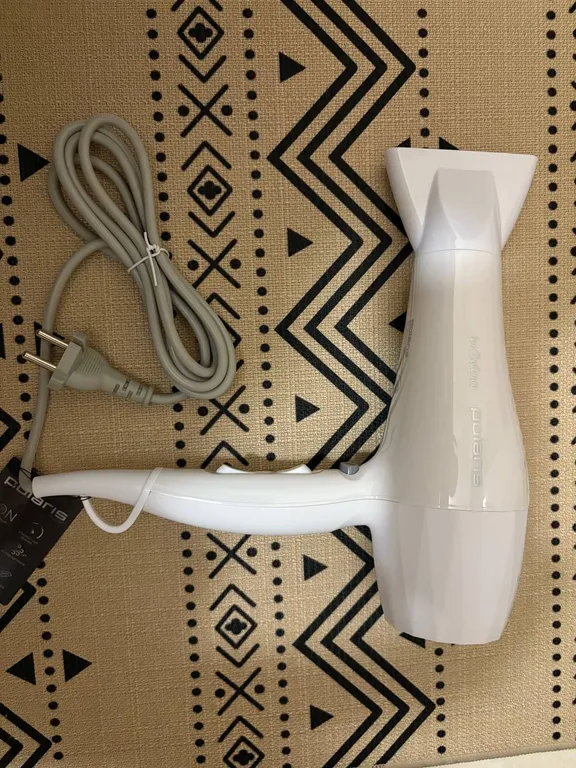 Квартира напротив Ледового дворца и областной больницы .