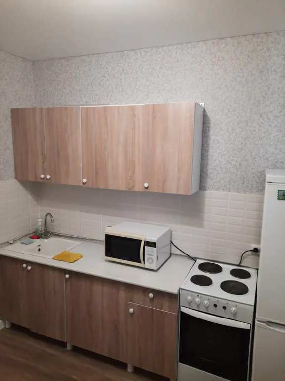 Рядом тц оазис плаза окружная больница, смотровая поликлиника