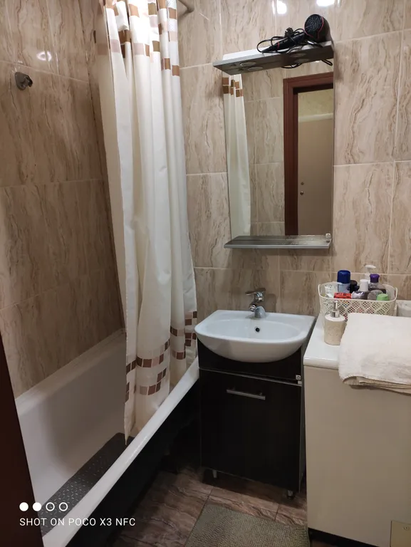 Однокомнатная квартира в новом кирпичном доме, в центре