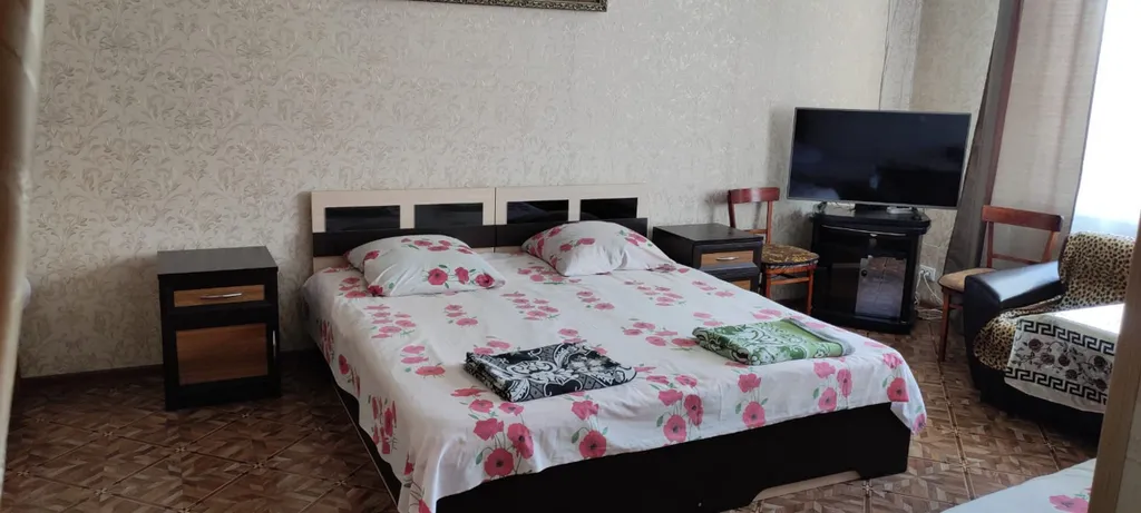 Квартира Комната — аренда посуточно в Лоо